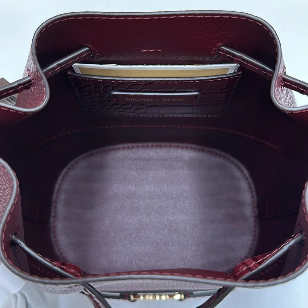 MICHAEL KORS  Reed Medium Pebbled Leather Bucket Bag Satchel Crossbody Oxblood